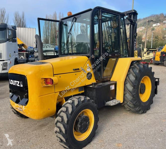 Chariot tout terrain JCB  930
