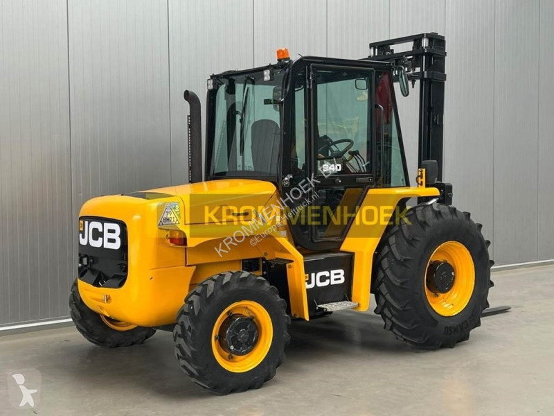 Chariot tout terrain JCB 940