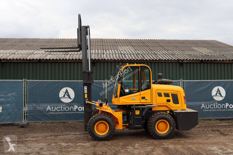 CK35 all-terrain forklift