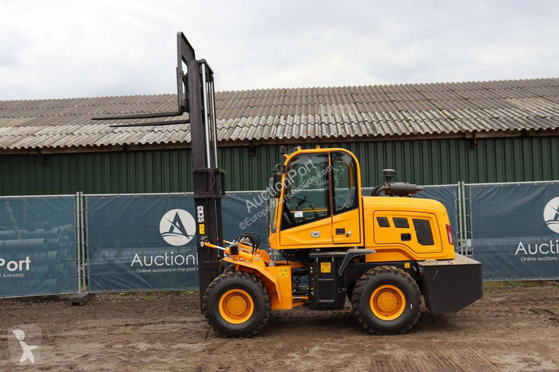 CK35 all-terrain forklift