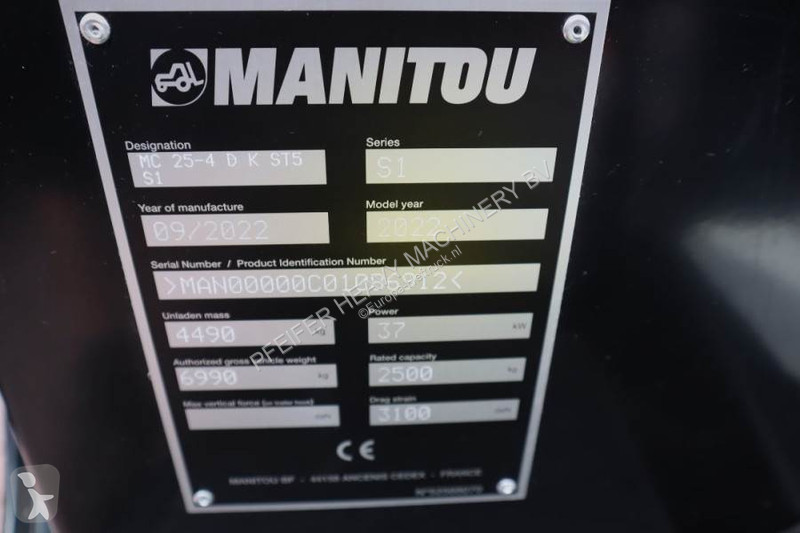 رافعة شوكية لجميع التضاريس Manitou MC25-4 Valid...