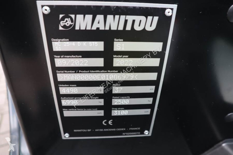 رافعة شوكية لجميع التضاريس Manitou MC25-4 Valid...