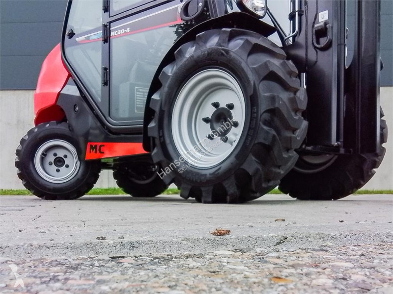 Chariot tout terrain Manitou MC 304
