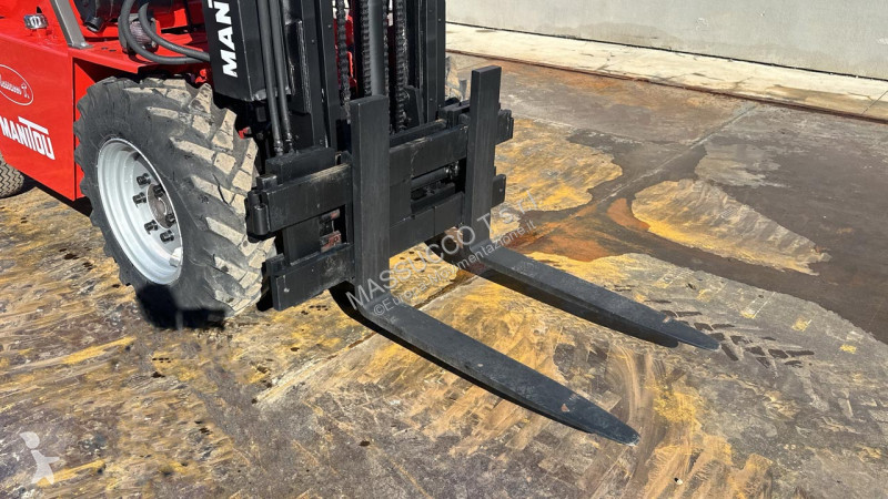 Carretilla todoterreno Manitou MC 20 BUGGY 4x2