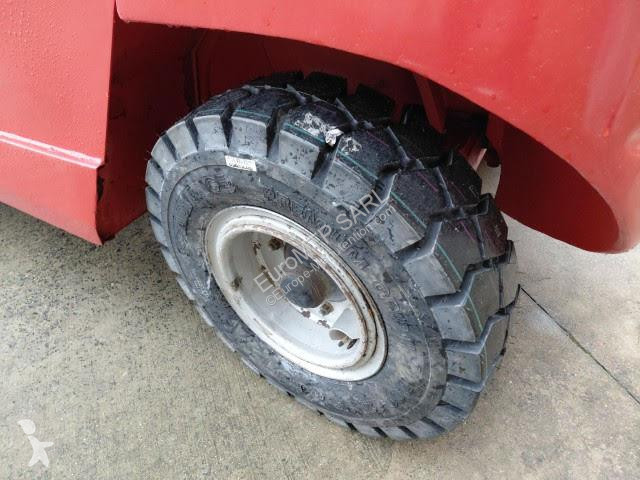 رافعة شوكية لجميع التضاريس Manitou 25T