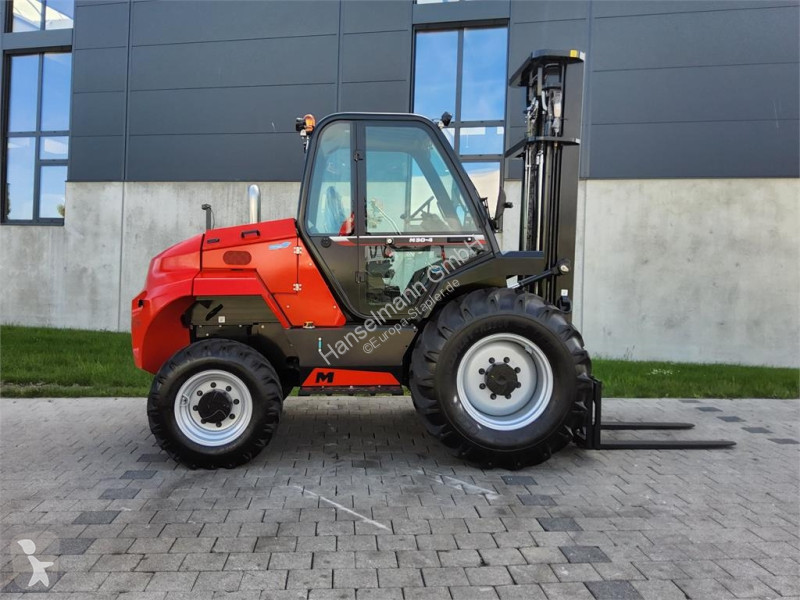 رافعة شوكية لجميع التضاريس Manitou 304