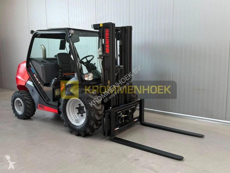 Gaffel med motvikt Manitou MC 25-4 D K ST5