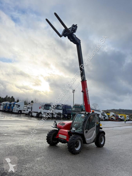 رافعة شوكية لجميع التضاريس Manitou  MT 625