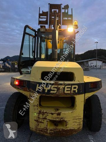 رافعة شوكية ثقيلة Hyster 9.00