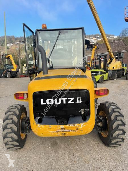 Chariot tout terrain JCB  930