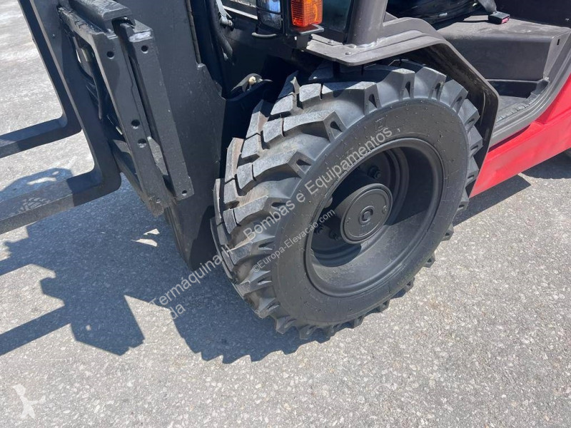 Stivuitor toate terenurile Manitou MH 25.4 T