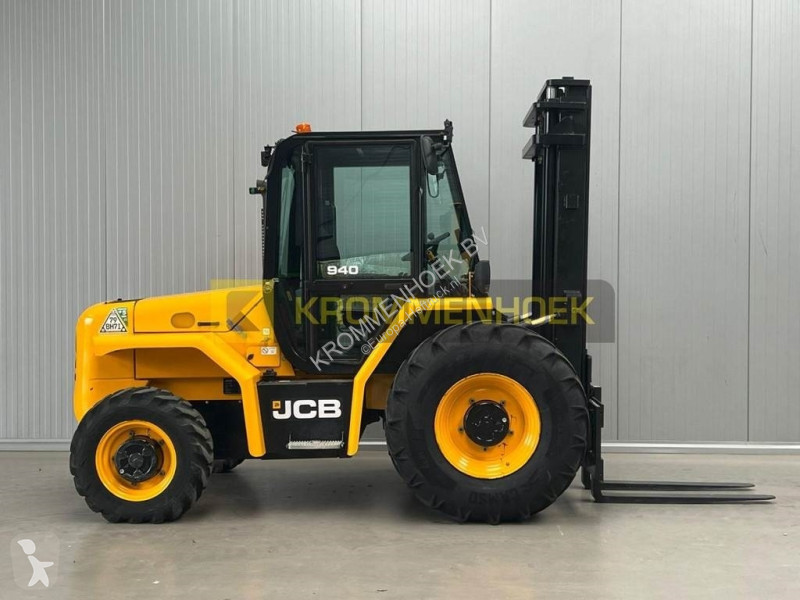 Chariot tout terrain JCB 940