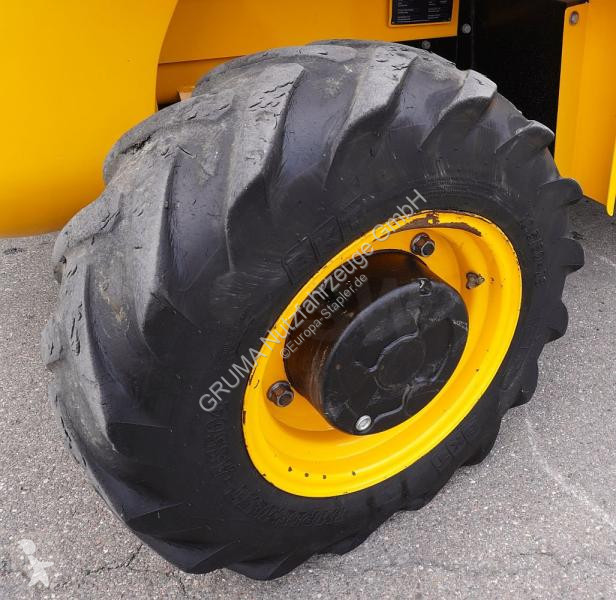Stivuitor toate terenurile JCB -4