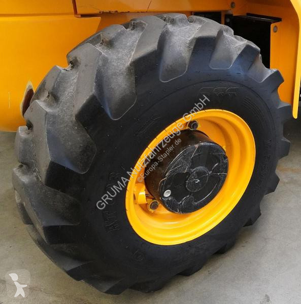 Stivuitor toate terenurile JCB -4