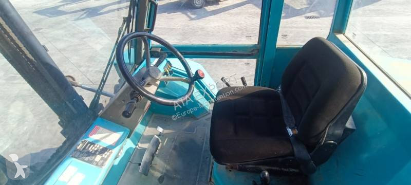 Stivuitor toate terenurile Manitou M26-4