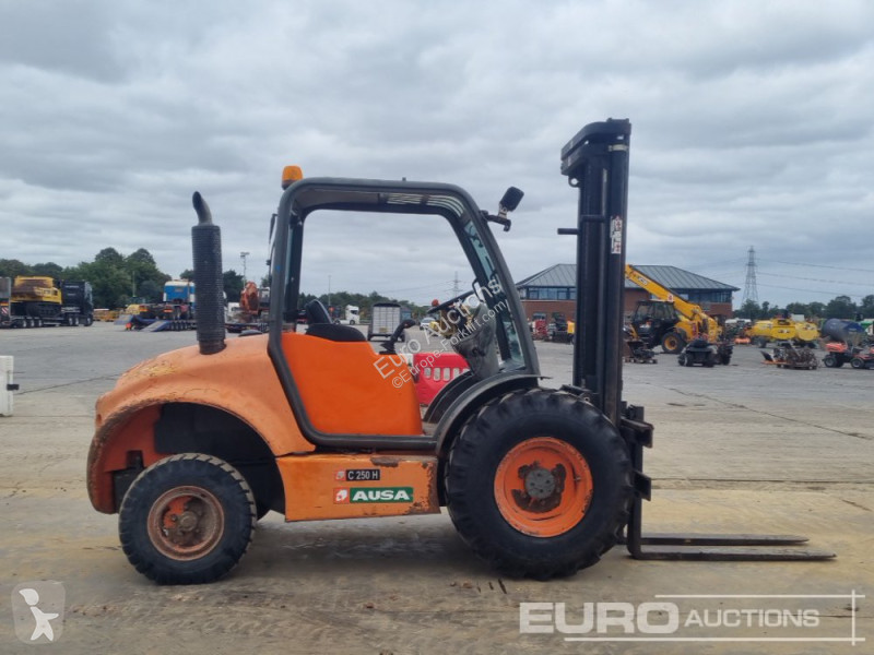 Chariot tout terrain Ausa CH250