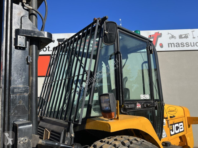 رافعة شوكية لجميع التضاريس JCB 926