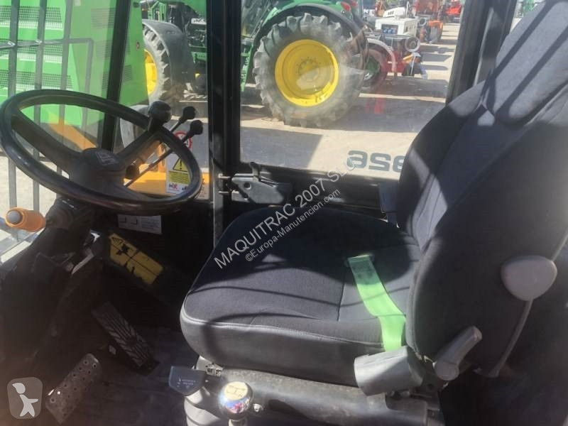 رافعة شوكية لجميع التضاريس JCB 926
