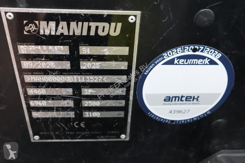 رافعة شوكية لجميع التضاريس Manitou MC25-4 Valid...