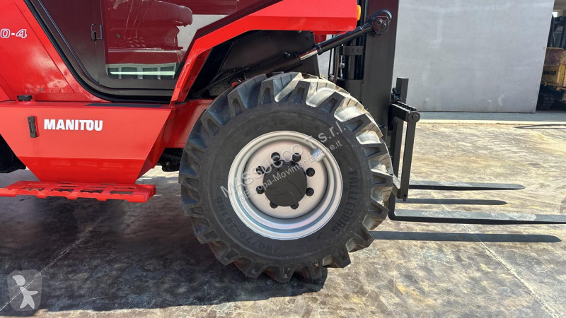 رافعة شوكية لجميع التضاريس Manitou 4x4