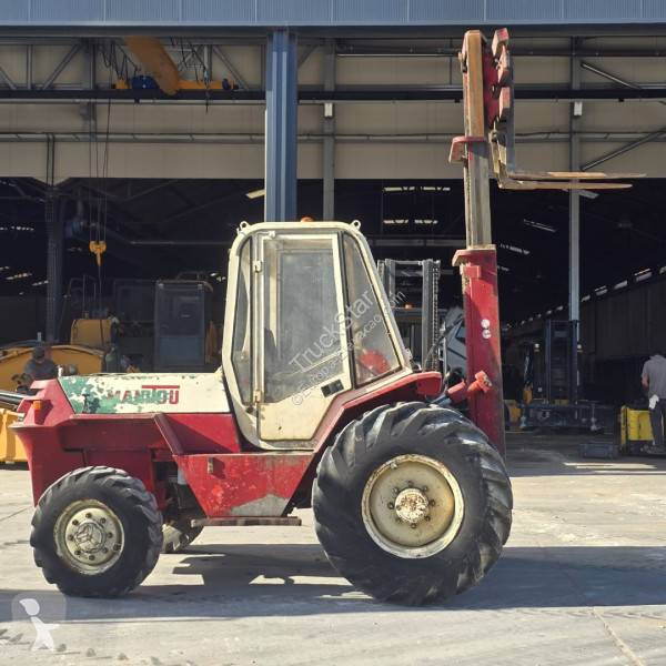 رافعة شوكية لجميع التضاريس Manitou MB 30