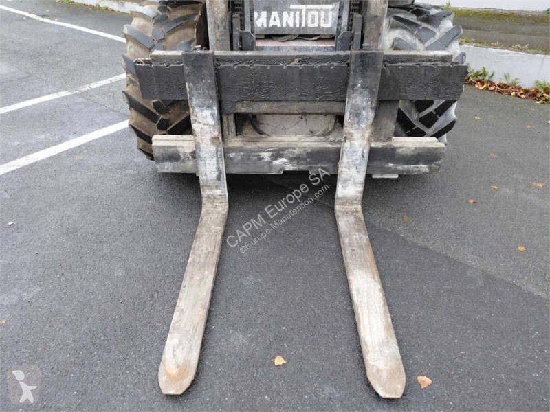 Високопроходим мотокар Manitou MC50