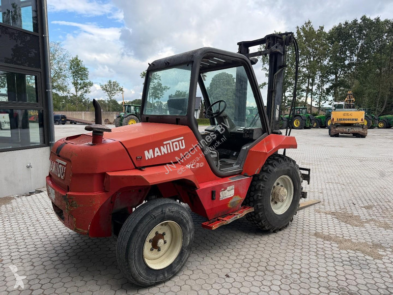 Terepjáró targonca Manitou MC30 MANUAL GEARBOX