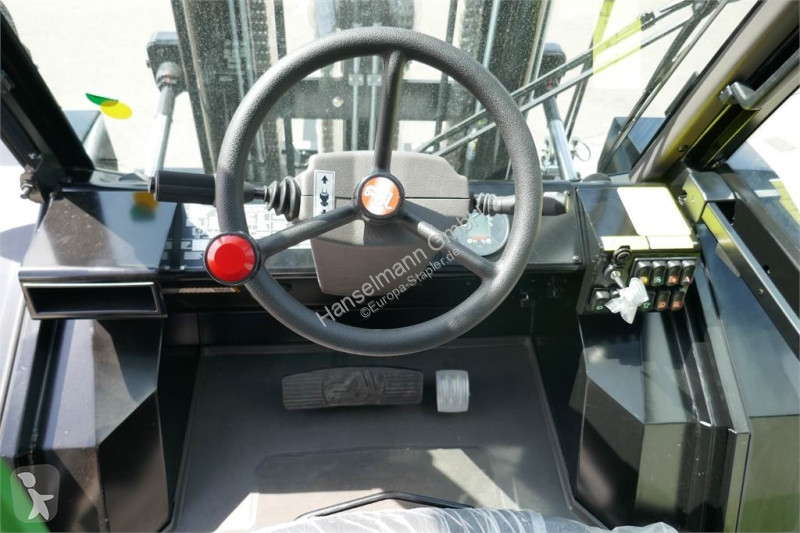 Stivuitor toate terenurile Manitou M 50-4
