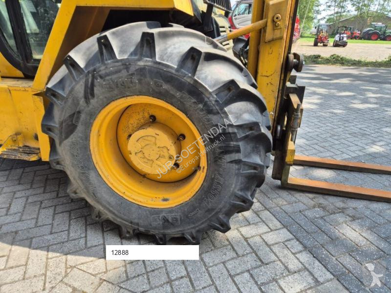 رافعة شوكية لجميع التضاريس JCB 926