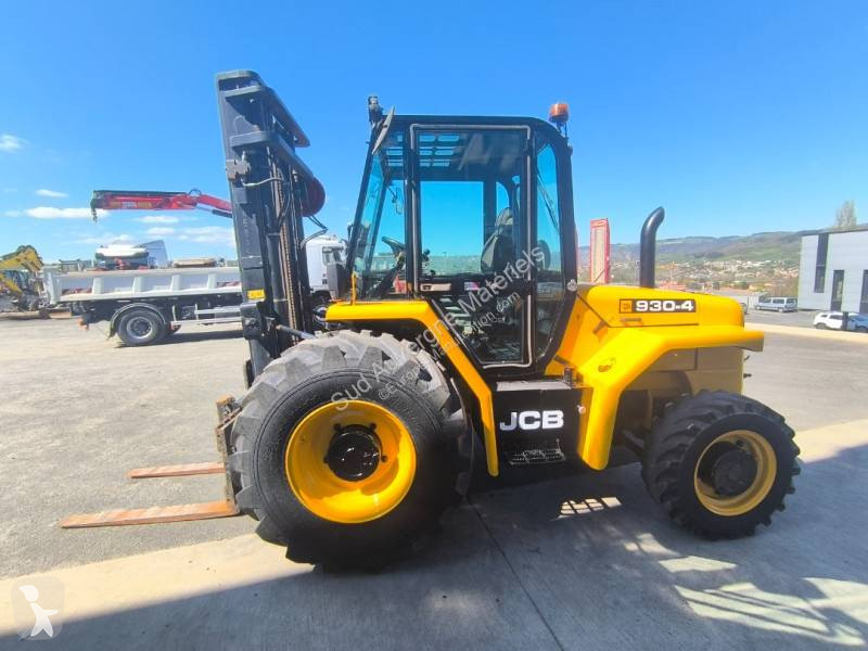 رافعة شوكية لجميع التضاريس JCB