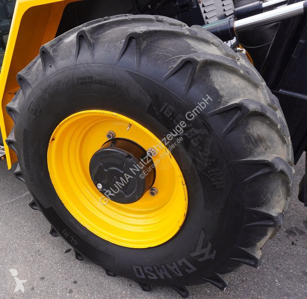 رافعة شوكية لجميع التضاريس JCB -4