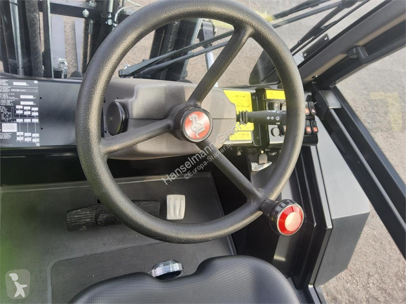 رافعة شوكية لجميع التضاريس Manitou 304