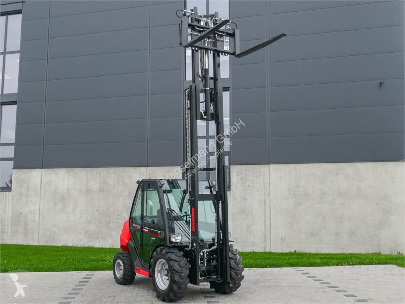 Carretilla todoterreno Manitou MC 25-4