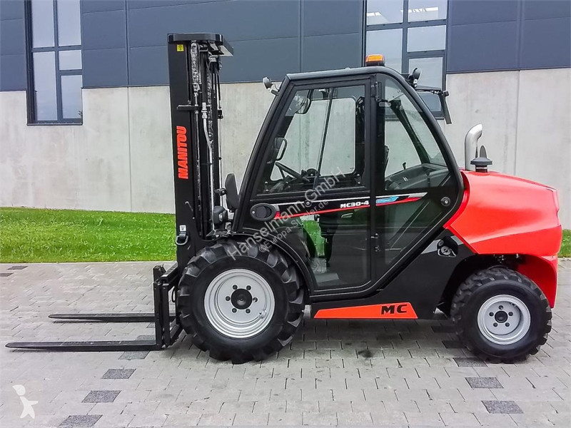 Chariot tout terrain Manitou MC 304