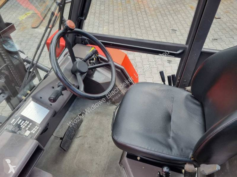 Carretilla todoterreno Manitou M26-4