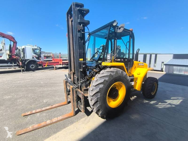 رافعة شوكية لجميع التضاريس JCB