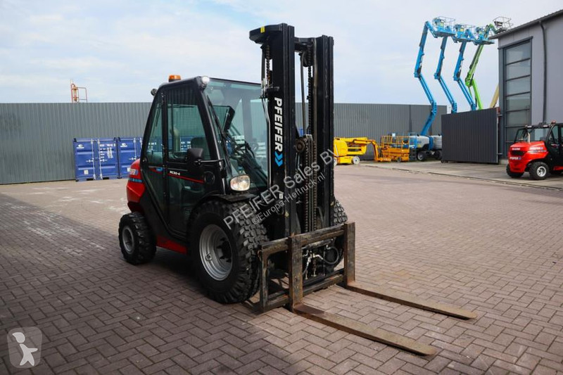 Terénny vysokozdvižný vozík Manitou MC25-4...