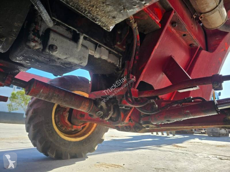 رافعة شوكية لجميع التضاريس Manitou MB 30