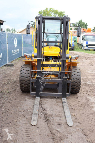 CK35 all-terrain forklift