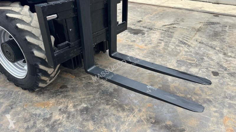 Terrængående gaffeltruck Manitou D 4X2