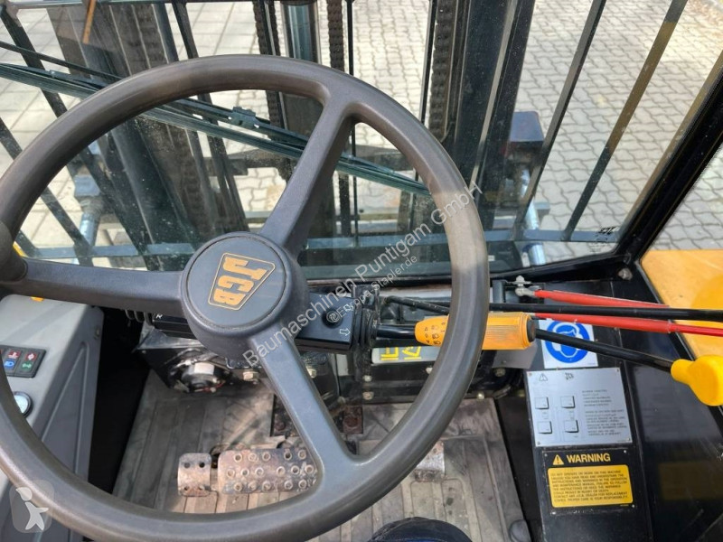 Chariot tout terrain JCB 930