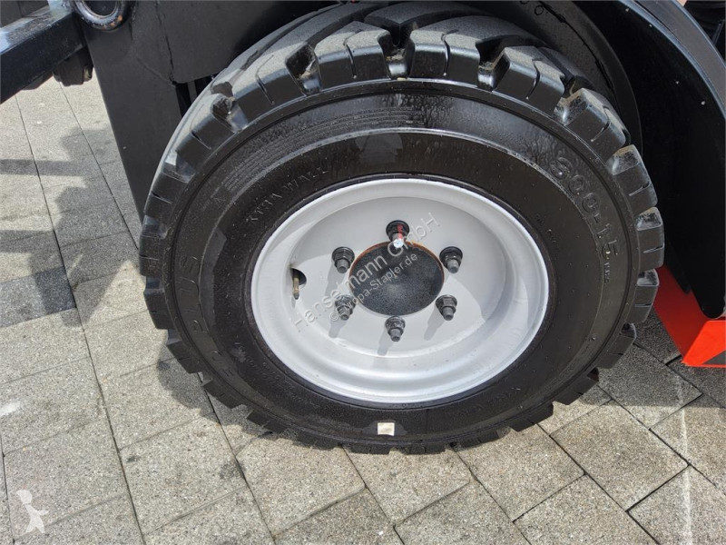 رافعة شوكية لجميع التضاريس Manitou 30D K