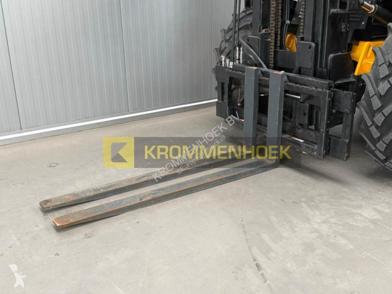 Chariot tout terrain JCB 940
