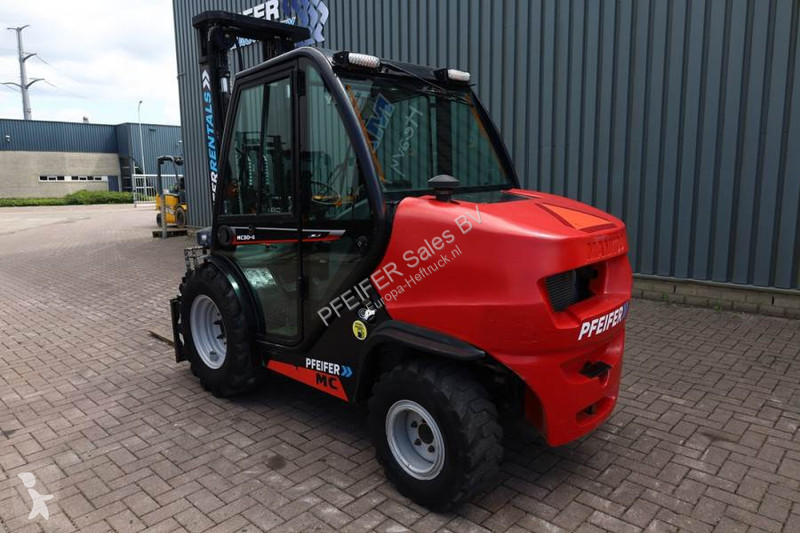 Carretilla todoterreno Manitou MC30-4 Valid...