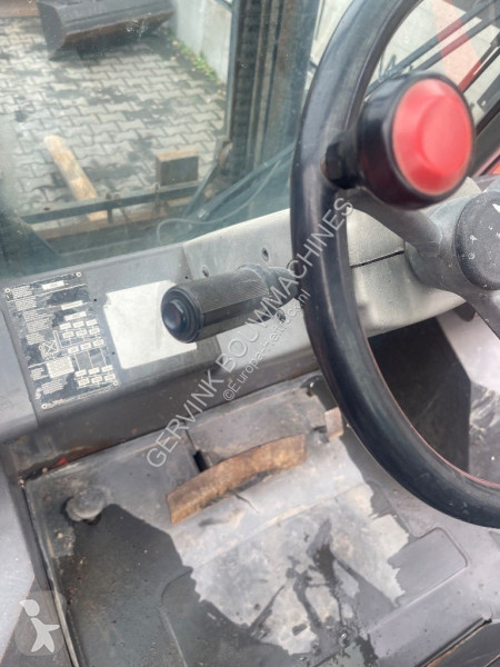 رافعة شوكية لجميع التضاريس Manitou MC 30