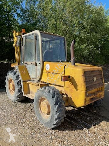 رافعة شوكية لجميع التضاريس JCB 930