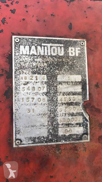 رافعة شوكية لجميع التضاريس Manitou lot de manitou