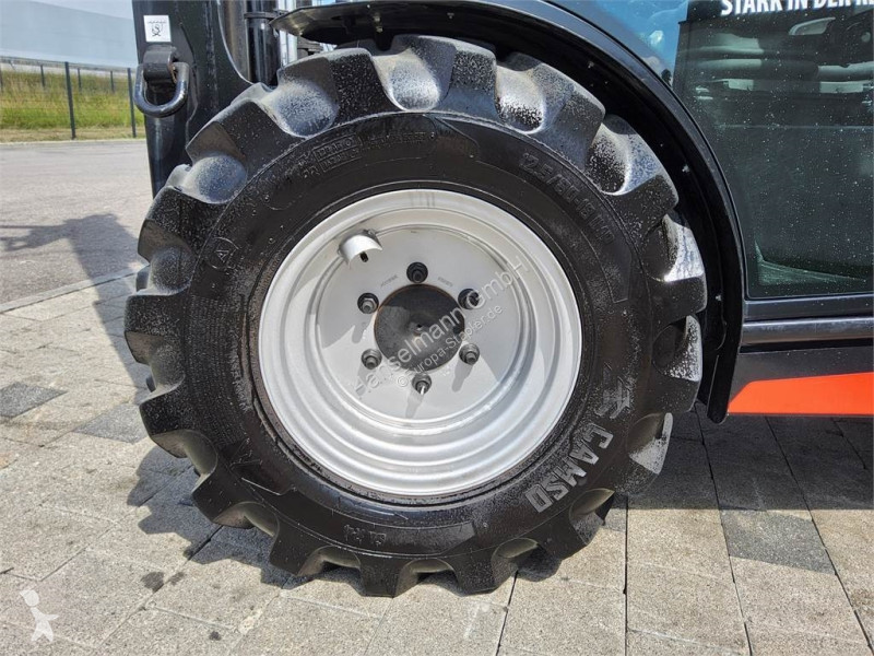 رافعة شوكية لجميع التضاريس Manitou MC 30-4