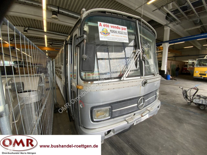 Autobuz Mercedes O 302