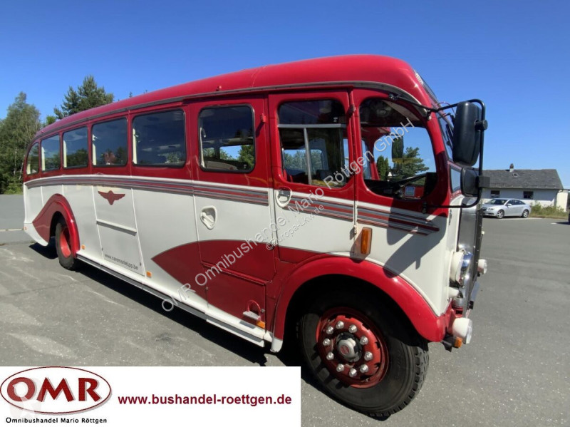 Autobuz Leyland Tiger TS6